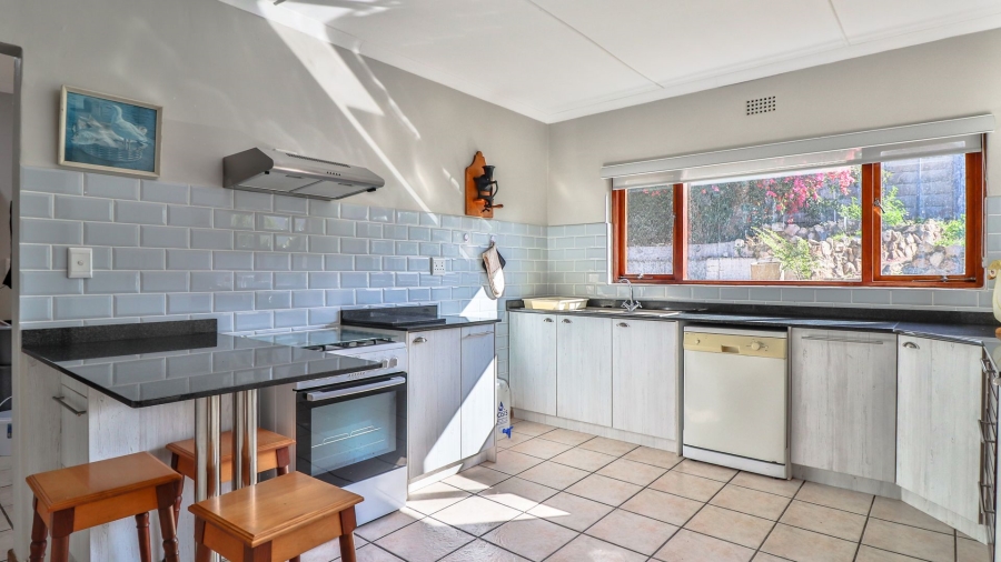 3 Bedroom Property for Sale in Stilbaai Wes Western Cape